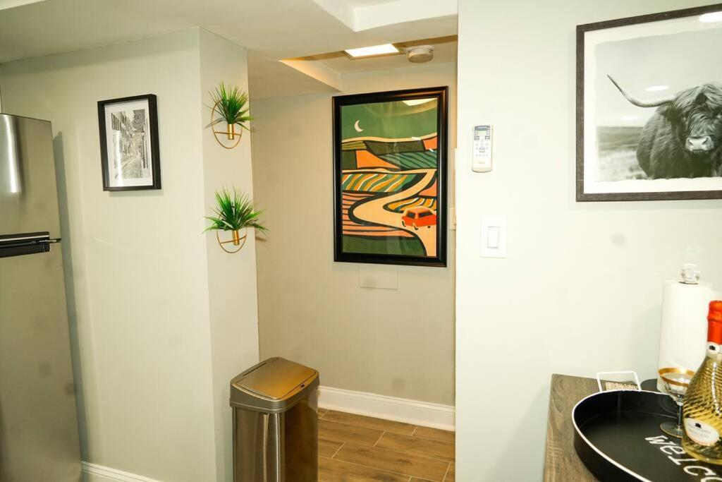 Aparthotel Modern 1br Unit With Free Parking Walk To Metro